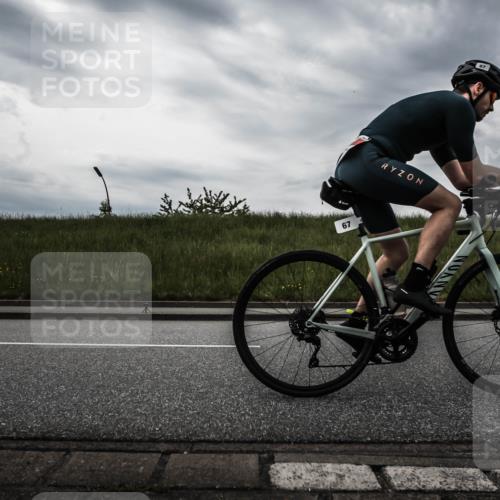 21.06.2026 - 29. Vierlanden-Triathlon H.Heesch http://msf.ph/oto/9901690 21.06.2026 09:30:01 Radfahren 7, 38, 59, 67, 82, 88, 100, 109, 163, 276 meine-sportfotos.de