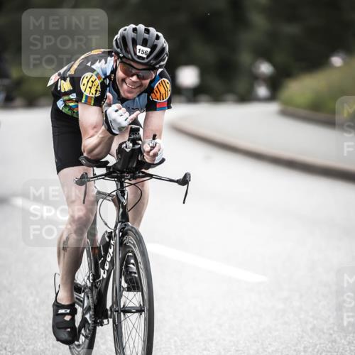 21.06.2026 - 29. Vierlanden-Triathlon H.Heesch http://msf.ph/oto/9901744 21.06.2026 09:37:58 Radfahren 2, 156 meine-sportfotos.de