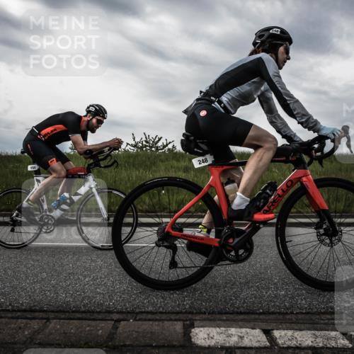 21.06.2026 - 29. Vierlanden-Triathlon H.Heesch http://msf.ph/oto/9901745 21.06.2026 09:30:39 Radfahren 35, 147, 159, 225, 248, 295 meine-sportfotos.de