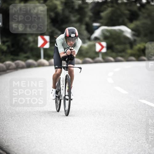 21.06.2026 - 29. Vierlanden-Triathlon H.Heesch http://msf.ph/oto/9901758 21.06.2026 09:38:05 Radfahren 2 meine-sportfotos.de