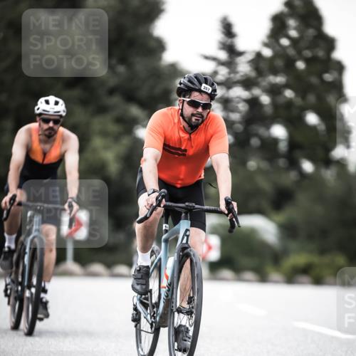 21.06.2026 - 29. Vierlanden-Triathlon H.Heesch http://msf.ph/oto/9901774 21.06.2026 10:12:18 Radfahren 96, 357, 359 meine-sportfotos.de