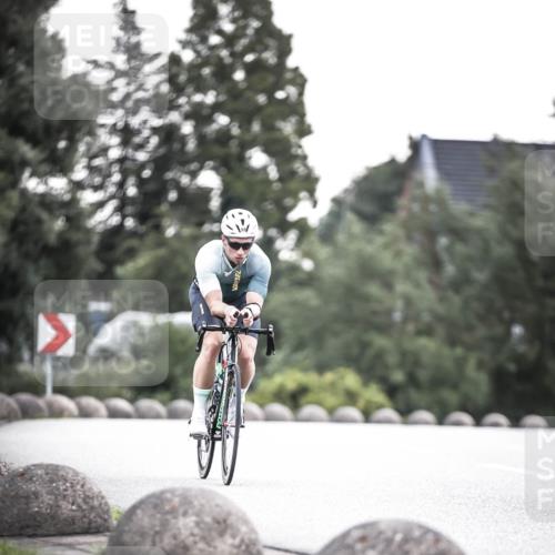 21.06.2026 - 29. Vierlanden-Triathlon H.Heesch http://msf.ph/oto/9901786 21.06.2026 09:39:07 Radfahren 59 meine-sportfotos.de