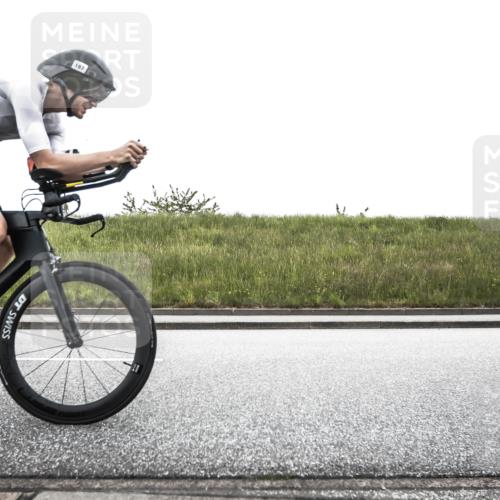 21.06.2026 - 29. Vierlanden-Triathlon H.Heesch http://msf.ph/oto/9901799 21.06.2026 09:33:57 Radfahren 40, 47, 96, 101, 153, 187 meine-sportfotos.de