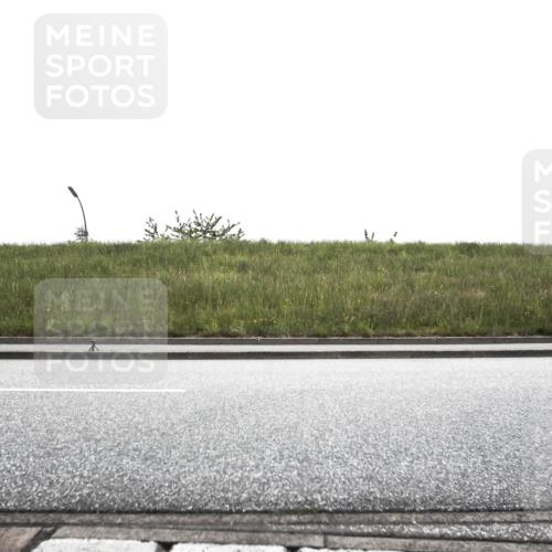 21.06.2026 - 29. Vierlanden-Triathlon H.Heesch http://msf.ph/oto/9901809 21.06.2026 09:34:23 Radfahren 33, 121 meine-sportfotos.de