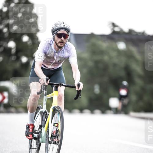 21.06.2026 - 29. Vierlanden-Triathlon H.Heesch http://msf.ph/oto/9901862 21.06.2026 09:40:27 Radfahren 50, 116 meine-sportfotos.de