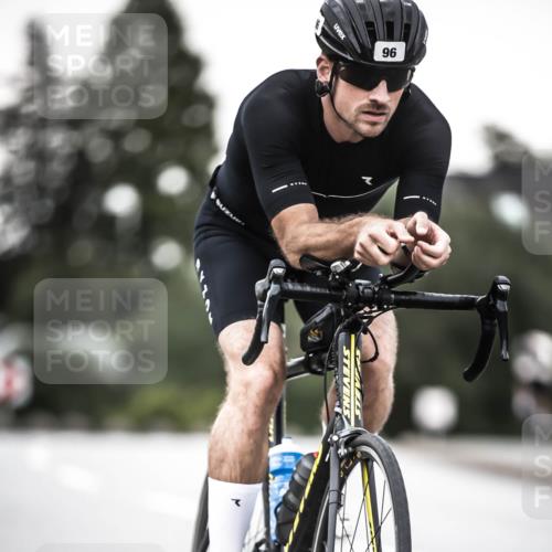 21.06.2026 - 29. Vierlanden-Triathlon H.Heesch http://msf.ph/oto/9901866 21.06.2026 10:12:23 Radfahren 96, 181, 256, 359 meine-sportfotos.de