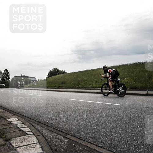 21.06.2026 - 29. Vierlanden-Triathlon H.Heesch http://msf.ph/oto/9901876 21.06.2026 09:27:10 Radfahren 84, 169, 198 meine-sportfotos.de