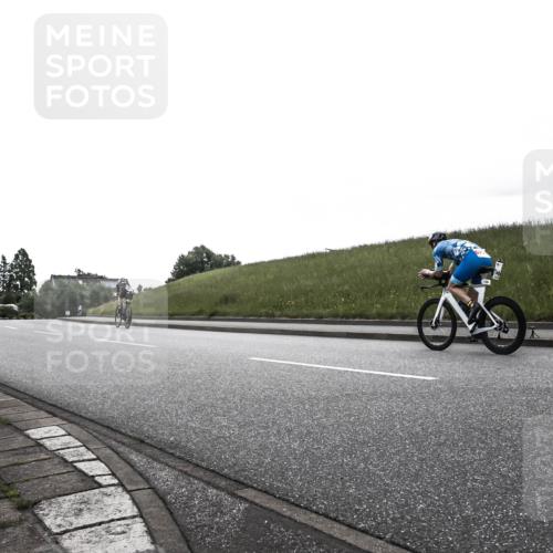21.06.2026 - 29. Vierlanden-Triathlon H.Heesch http://msf.ph/oto/9901889 21.06.2026 09:27:25 Radfahren 56, 69, 86, 103, 130, 157 meine-sportfotos.de