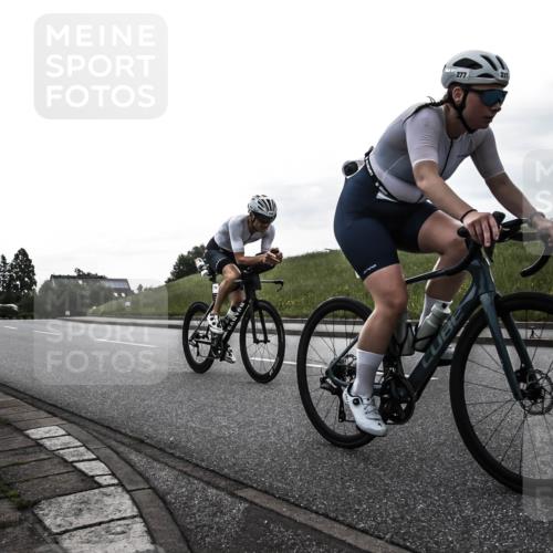21.06.2026 - 29. Vierlanden-Triathlon H.Heesch http://msf.ph/oto/9901925 21.06.2026 09:28:23 Radfahren 151, 154, 277 meine-sportfotos.de