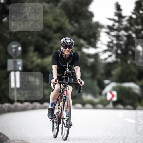 21.06.2026 - 29. Vierlanden-Triathlon H.Heesch http://msf.ph/oto/9901943 21.06.2026 10:12:41 Radfahren 245 meine-sportfotos.de
