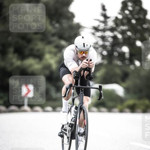 21.06.2026 - 29. Vierlanden-Triathlon H.Heesch http://msf.ph/oto/9901983 21.06.2026 09:42:48 Radfahren 71, 81, 231 meine-sportfotos.de