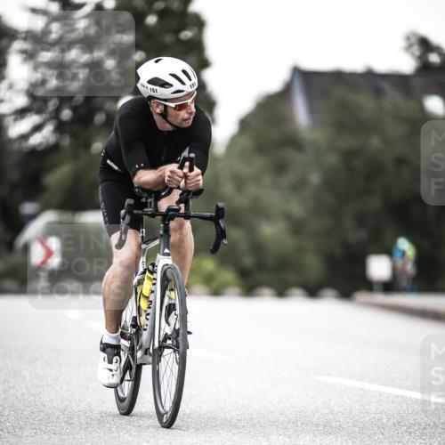 21.06.2026 - 29. Vierlanden-Triathlon H.Heesch http://msf.ph/oto/9902020 21.06.2026 10:12:55 Radfahren 151 meine-sportfotos.de