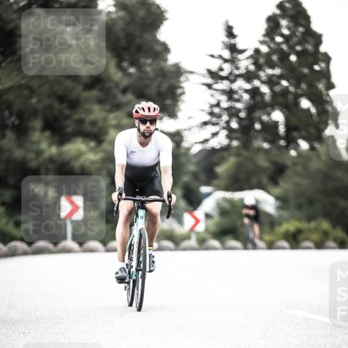 21.06.2026 - 29. Vierlanden-Triathlon H.Heesch http://msf.ph/oto/9902035 21.06.2026 09:43:50 Radfahren 23, 32, 33, 101, 111, 129, 178, 211, 216 meine-sportfotos.de