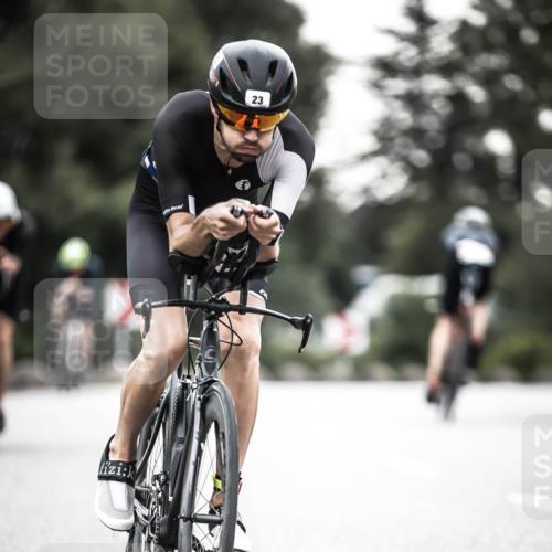 21.06.2026 - 29. Vierlanden-Triathlon H.Heesch http://msf.ph/oto/9902040 21.06.2026 09:43:54 Radfahren 23, 33, 101, 111, 178, 211, 216 meine-sportfotos.de
