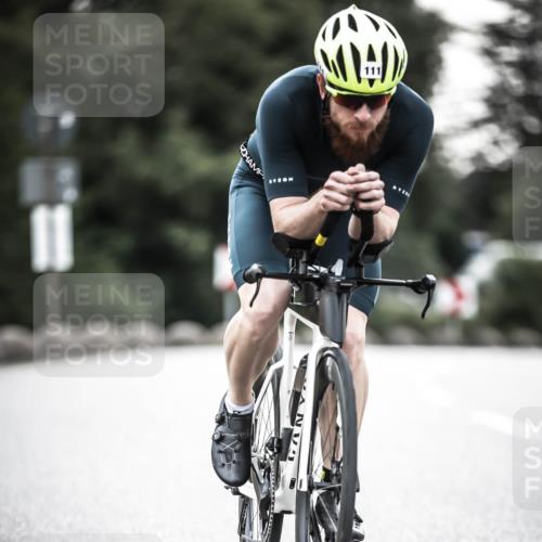 21.06.2026 - 29. Vierlanden-Triathlon H.Heesch http://msf.ph/oto/9902051 21.06.2026 09:43:58 Radfahren 111, 178, 216 meine-sportfotos.de