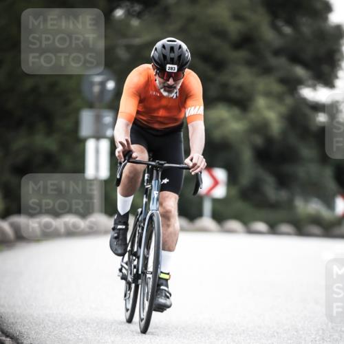 21.06.2026 - 29. Vierlanden-Triathlon H.Heesch http://msf.ph/oto/9902054 21.06.2026 09:44:11 Radfahren 76, 283, 299 meine-sportfotos.de