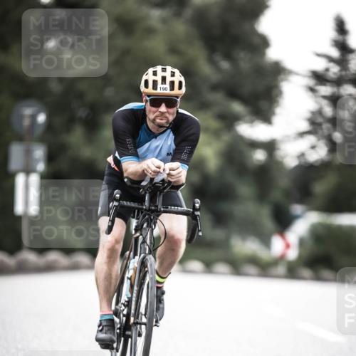 21.06.2026 - 29. Vierlanden-Triathlon H.Heesch http://msf.ph/oto/9902062 21.06.2026 09:44:24 Radfahren 63, 74, 183, 190, 302 meine-sportfotos.de