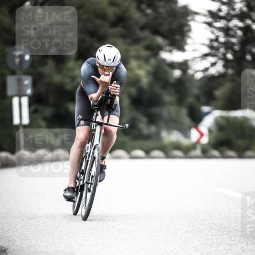 21.06.2026 - 29. Vierlanden-Triathlon H.Heesch http://msf.ph/oto/9902089 21.06.2026 09:45:05 Radfahren 30, 284 meine-sportfotos.de