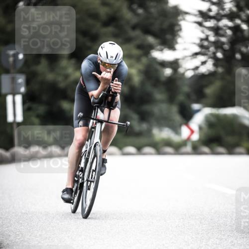 21.06.2026 - 29. Vierlanden-Triathlon H.Heesch http://msf.ph/oto/9902092 21.06.2026 09:45:05 Radfahren 30, 284 meine-sportfotos.de