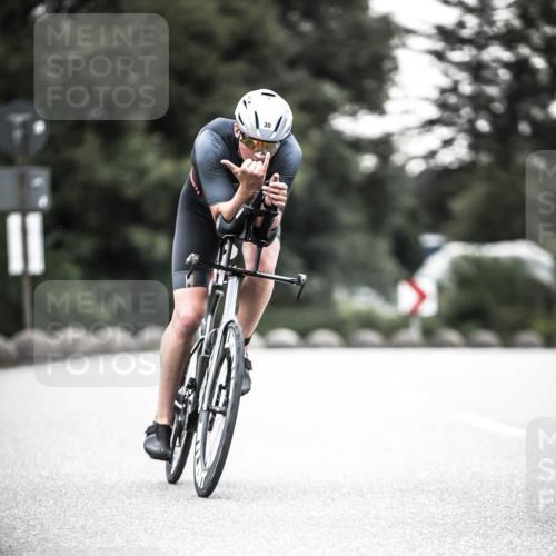 21.06.2026 - 29. Vierlanden-Triathlon H.Heesch http://msf.ph/oto/9902095 21.06.2026 09:45:05 Radfahren 30, 284 meine-sportfotos.de