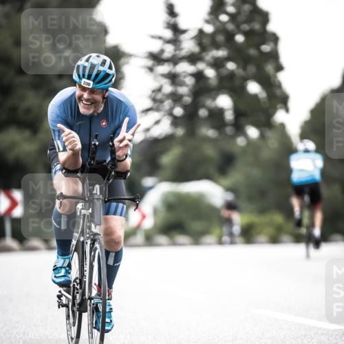 21.06.2026 - 29. Vierlanden-Triathlon H.Heesch http://msf.ph/oto/9902113 21.06.2026 09:45:15 Radfahren 79, 200, 261, 268, 290 meine-sportfotos.de