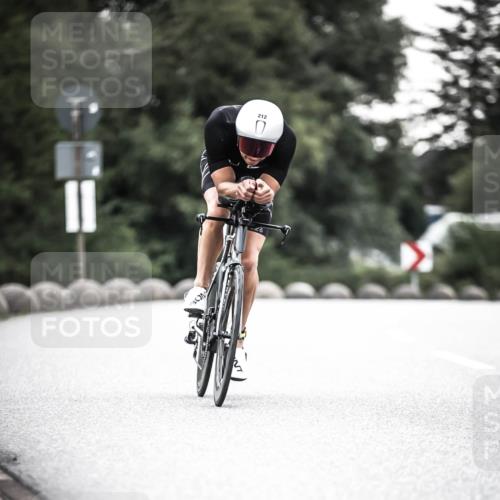 21.06.2026 - 29. Vierlanden-Triathlon H.Heesch http://msf.ph/oto/9902149 21.06.2026 09:46:04 Radfahren 45, 177, 210, 212, 293 meine-sportfotos.de