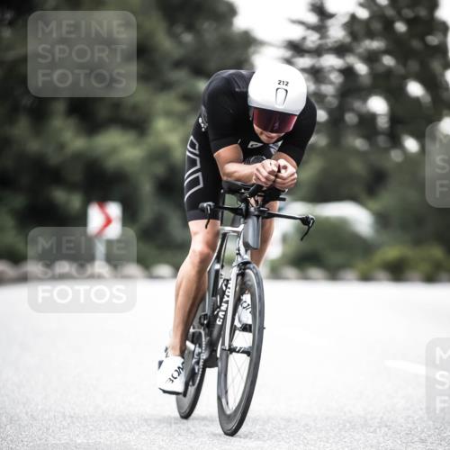 21.06.2026 - 29. Vierlanden-Triathlon H.Heesch http://msf.ph/oto/9902155 21.06.2026 09:46:04 Radfahren 45, 177, 210, 212, 293 meine-sportfotos.de