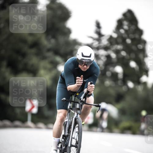 21.06.2026 - 29. Vierlanden-Triathlon H.Heesch http://msf.ph/oto/9902202 21.06.2026 09:46:58 Radfahren 140, 172, 288 meine-sportfotos.de