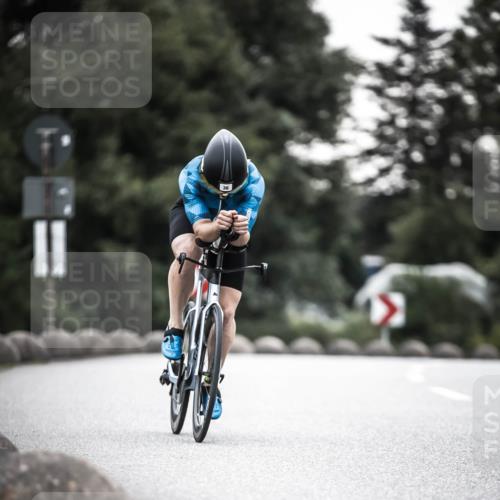 21.06.2026 - 29. Vierlanden-Triathlon H.Heesch http://msf.ph/oto/9902231 21.06.2026 09:48:35 Radfahren 12, 14, 36, 267 meine-sportfotos.de