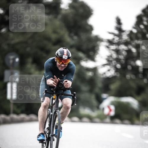 21.06.2026 - 29. Vierlanden-Triathlon H.Heesch http://msf.ph/oto/9902240 21.06.2026 09:48:49 Radfahren 138, 207, 247 meine-sportfotos.de