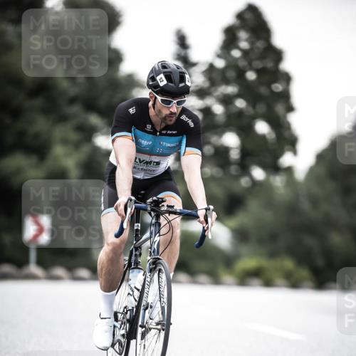 21.06.2026 - 29. Vierlanden-Triathlon H.Heesch http://msf.ph/oto/9902257 21.06.2026 09:49:04 Radfahren 22, 52 meine-sportfotos.de
