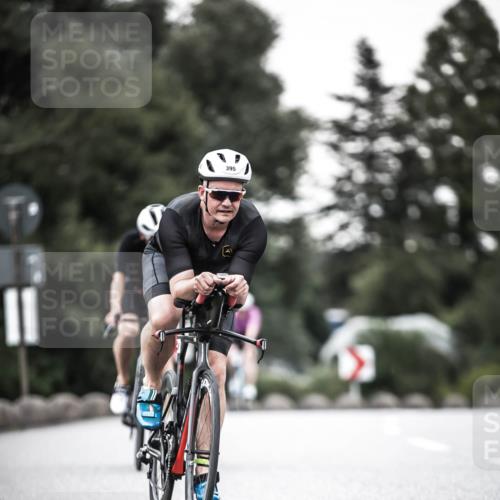 21.06.2026 - 29. Vierlanden-Triathlon H.Heesch http://msf.ph/oto/9902287 21.06.2026 10:13:20 Radfahren 9, 26, 60, 90, 126, 276, 395, 431 meine-sportfotos.de