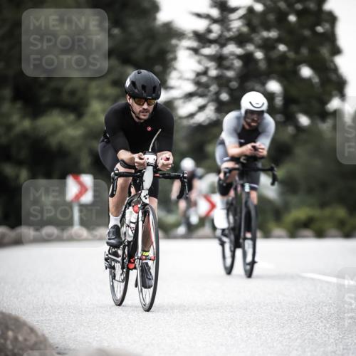 21.06.2026 - 29. Vierlanden-Triathlon H.Heesch http://msf.ph/oto/9902364 21.06.2026 10:13:27 Radfahren 9, 26, 75, 90, 236, 276 meine-sportfotos.de