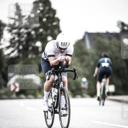 21.06.2026 - 29. Vierlanden-Triathlon H.Heesch http://msf.ph/oto/9902391 21.06.2026 09:53:34 Radfahren 51, 74, 79, 284, 302 meine-sportfotos.de