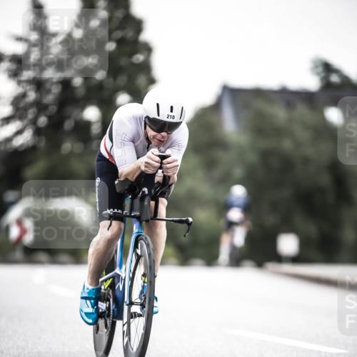21.06.2026 - 29. Vierlanden-Triathlon H.Heesch http://msf.ph/oto/9902408 21.06.2026 09:53:44 Radfahren 72, 78, 91, 106, 112, 210, 266, 284 meine-sportfotos.de