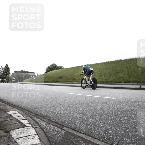 21.06.2026 - 29. Vierlanden-Triathlon H.Heesch http://msf.ph/oto/9902439 21.06.2026 09:44:49 Radfahren 193 meine-sportfotos.de