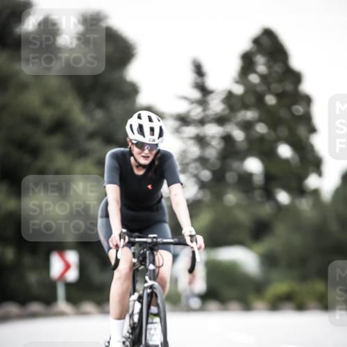 21.06.2026 - 29. Vierlanden-Triathlon H.Heesch http://msf.ph/oto/9902460 21.06.2026 10:13:32 Radfahren 44, 75, 236 meine-sportfotos.de