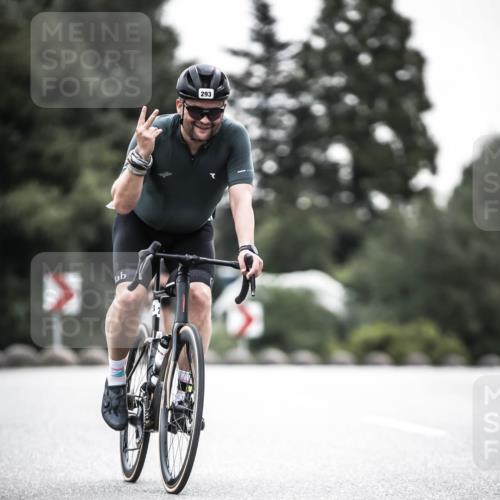 21.06.2026 - 29. Vierlanden-Triathlon H.Heesch http://msf.ph/oto/9902480 21.06.2026 09:54:57 Radfahren 128, 148, 292, 293 meine-sportfotos.de