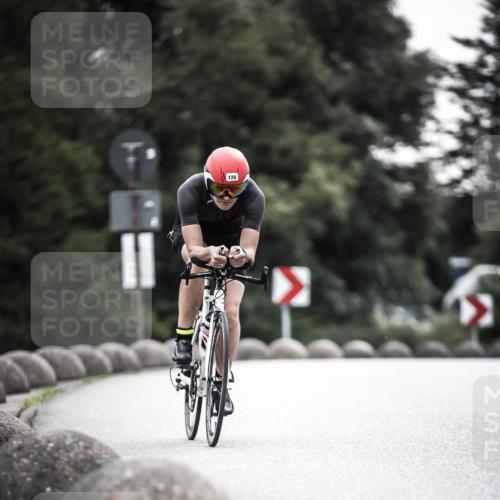 21.06.2026 - 29. Vierlanden-Triathlon H.Heesch http://msf.ph/oto/9902487 21.06.2026 09:55:02 Radfahren 128, 148, 264, 292 meine-sportfotos.de