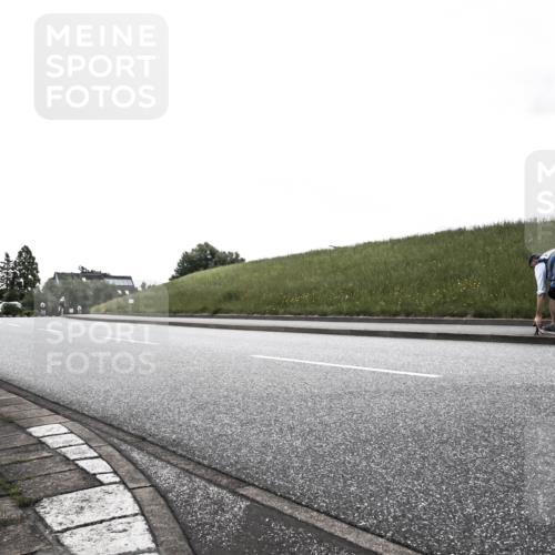 21.06.2026 - 29. Vierlanden-Triathlon H.Heesch http://msf.ph/oto/9902522 21.06.2026 09:47:27 Radfahren 114 meine-sportfotos.de