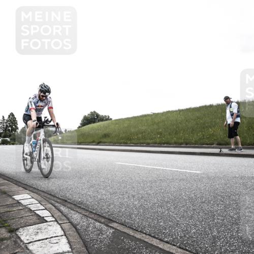 21.06.2026 - 29. Vierlanden-Triathlon H.Heesch http://msf.ph/oto/9902528 21.06.2026 09:47:31 Radfahren 3, 19, 114 meine-sportfotos.de