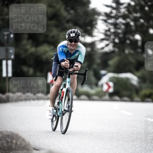 21.06.2026 - 29. Vierlanden-Triathlon H.Heesch http://msf.ph/oto/9902530 21.06.2026 09:56:14 Radfahren 14, 57 meine-sportfotos.de