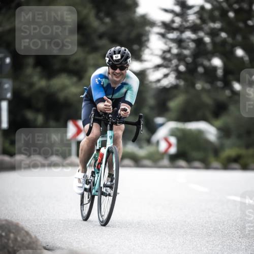 21.06.2026 - 29. Vierlanden-Triathlon H.Heesch http://msf.ph/oto/9902533 21.06.2026 09:56:14 Radfahren 14, 57 meine-sportfotos.de
