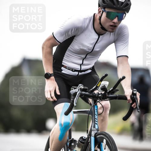 21.06.2026 - 29. Vierlanden-Triathlon H.Heesch http://msf.ph/oto/9902565 21.06.2026 09:56:45 Radfahren 12, 13, 174, 239 meine-sportfotos.de