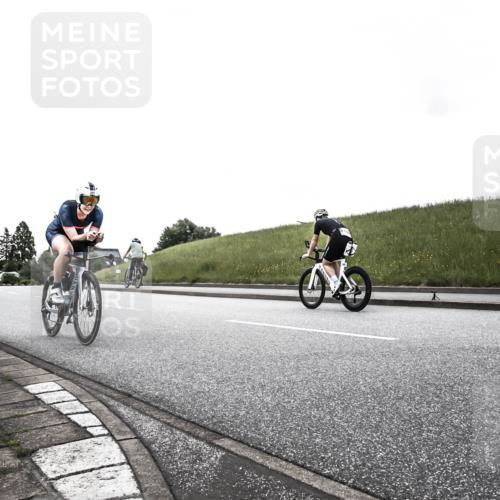 21.06.2026 - 29. Vierlanden-Triathlon H.Heesch http://msf.ph/oto/9902573 21.06.2026 09:48:49 Radfahren 138, 247 meine-sportfotos.de