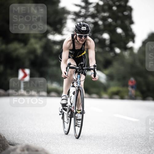 21.06.2026 - 29. Vierlanden-Triathlon H.Heesch http://msf.ph/oto/9902579 21.06.2026 09:57:24 Radfahren 278 meine-sportfotos.de