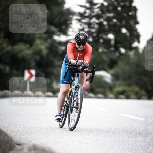 21.06.2026 - 29. Vierlanden-Triathlon H.Heesch http://msf.ph/oto/9902586 21.06.2026 09:57:31 Radfahren 159, 207, 233 meine-sportfotos.de