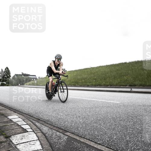 21.06.2026 - 29. Vierlanden-Triathlon H.Heesch http://msf.ph/oto/9902594 21.06.2026 09:49:28 Radfahren 116, 298 meine-sportfotos.de
