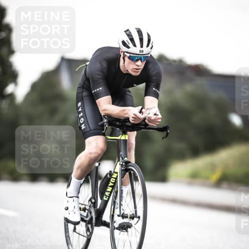 21.06.2026 - 29. Vierlanden-Triathlon H.Heesch http://msf.ph/oto/9902599 21.06.2026 10:13:49 Radfahren 86, 120 meine-sportfotos.de