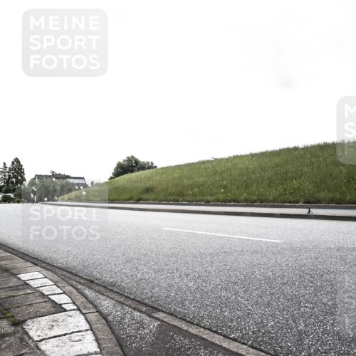 21.06.2026 - 29. Vierlanden-Triathlon H.Heesch http://msf.ph/oto/9902620 21.06.2026 09:49:56 Radfahren 46, 217, 221, 229 meine-sportfotos.de